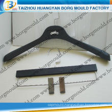 Huangyan Professional Plastic hanger Injection mould manufacturer